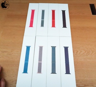 Apple Watch Series 4用スポーツループ