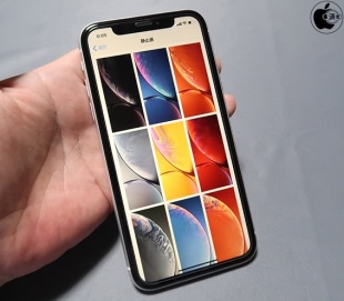 iPhone XR：静止画壁紙 Bubble