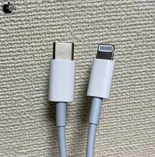 USB-C／Lightning