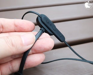 Jaybird TARAH：ケーブル付き充電クレードル