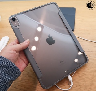 11インチiPad Pro用OtterBox Symmetry Series 360 Case