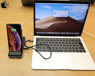 HyperDrive 8in1 USB-C Hub + Qi Wireless Charger Stand