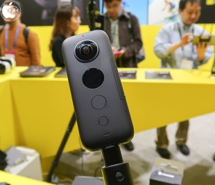 Insta360 ONE X