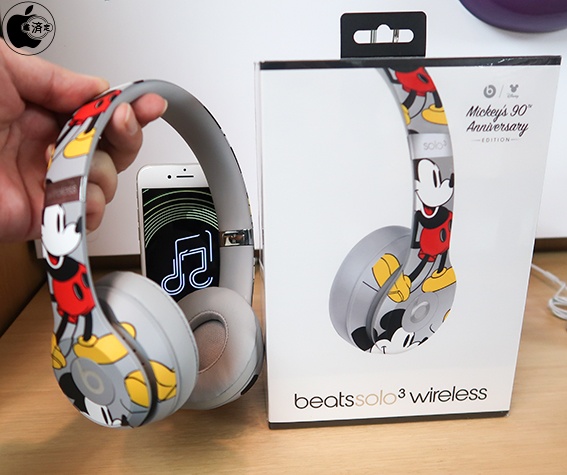 Beats solo wireless ヘッドフォンミッキーマウス生誕90周年-