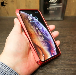 CLEAVE Aluminum Bumper 180 for iPhone XS