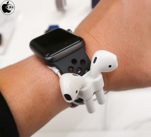 AirPods用シリコンホルダー