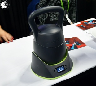 JAXJOX smart kettlebell