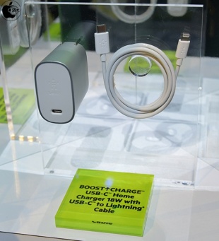 BOOST↑CHARGE USB-C充電器(27W、QC4+、PD、USB-Cケーブル付き)