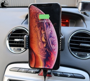 Anker PowerWave 7.5 Car Mount