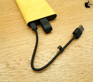 TAGPLATE Lightning付きモバイルバッテリー 6000mAh