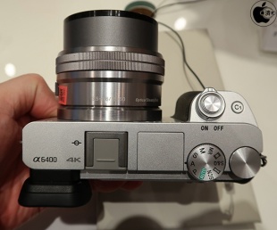 α6400