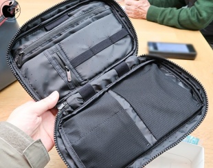 Incase Nylon Accessory Organizer for iPhone and Apple Watch
