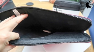 Incase 15インチCompact Sleeve in Flight Nylon for MacBook Pro