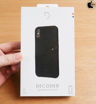 Decoded Leather Snap-On Case for iPhone XS