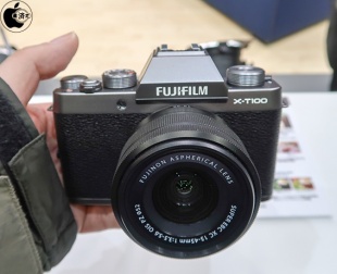 FUJIFILM X-T100