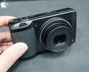 RICOH GR III