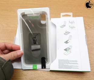 Belkin InvisiGlass Ultra Privacy Screen Protection for iPhone XS / X