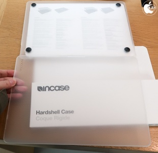 Incase 13" Hardshell Case for MacBook Air with Retina Display