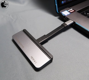 HyperDrive: World's 1st USB-C Hub for iPad Pro 2018＆延長アダプタ