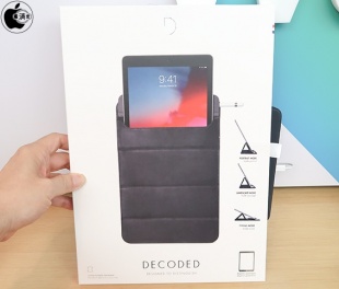 Decoded Leather Foldable Slim Sleeve for iPad(第6世代)