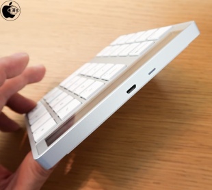 XtremeMac Bluetooth Numpad Calculator