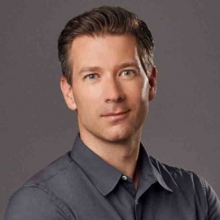 Chris Thorne氏