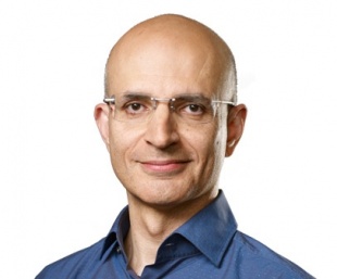Sabih Khan氏
