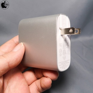 BOOST↑CHARGE USB充電器（27W USB-C + 12W USB-A）