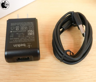 Belkin BOOST↑CHARGE Wireless Charging Stand 7.5W