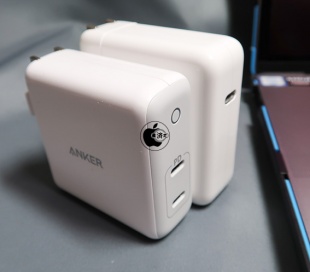 Anker PowerPort Atom PD2／Apple 61W USB-C電源アダプタ