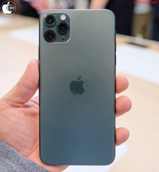 iPhone 11 Pro ミッドナイトグリーン