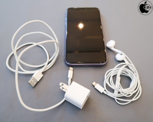 iPhone 11 同梱物
