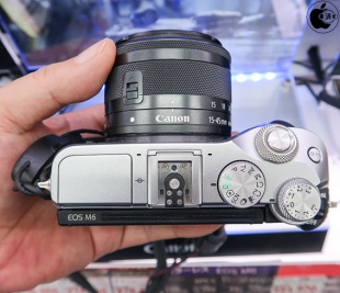 EOS M6 Mark II