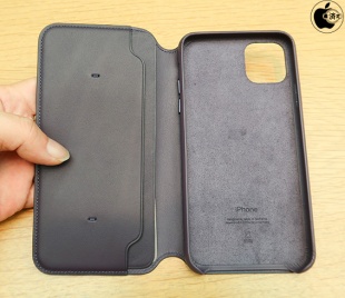 iPhone 11 Proレザーフォリオ