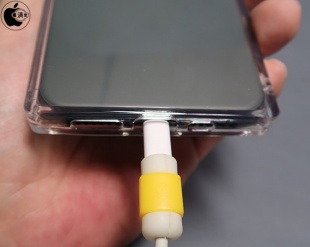 iPhone 11 Pro TILE スクエア型