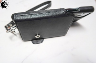 RAKUNI for iPhone 11 Pro Cow Leather