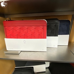 Welden 13インチWoven Leather Slim Sleeve for MacBook Air and MacBook Pro