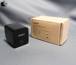 AUKEY PA-Y19
