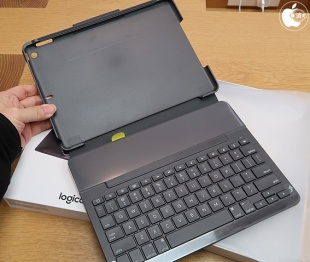 Apple Store、ロジクールのiPad (7th generation)用キーボード
