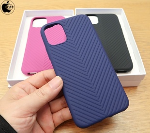 OtterBox Figura Series Case for iPhone 11