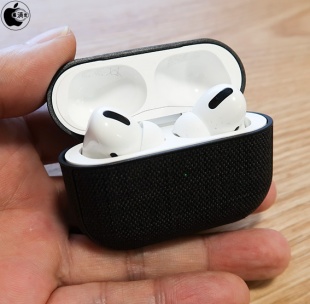 Incase AirPods Pro Case with Woolenex
