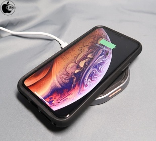 Moment iPhone 11 Pro Photo Case in Walnut