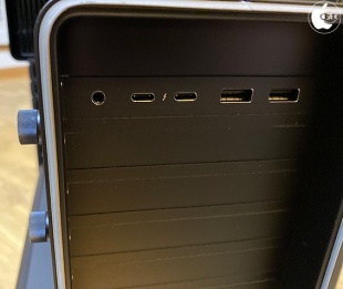 Mac Pro (2019)：Apple I/O カード