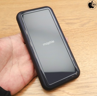 mophie powerstation plusユニバーサルバッテリー(6,000mAh)