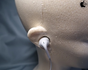 EarPods with Lightning Connector:SoftCONNECT by Comply