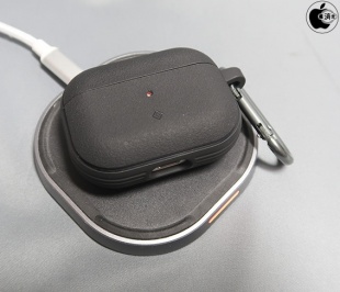  Caseology Vault for Apple Airpods Pro Case