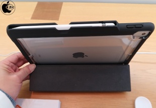 STM Dux Shell Duo Case for iPad（第7世代）