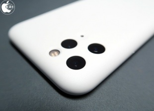 MYNUS iPhone 11 Pro CASE