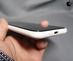 MYNUS iPhone 11 Pro CASE