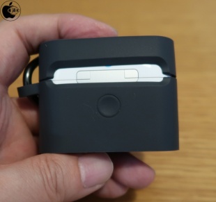 Spigen AirPods Pro ケース クラシック・シャッフル